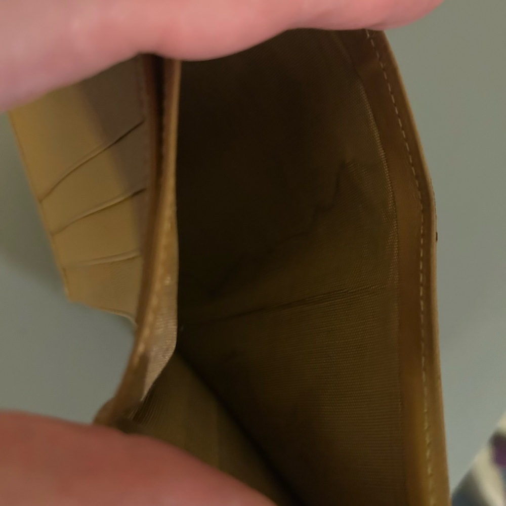 Authentic Celine Compact Kisslock Wallet, Vintage, Light Cognac Leather Trim - Picture 13 of 16